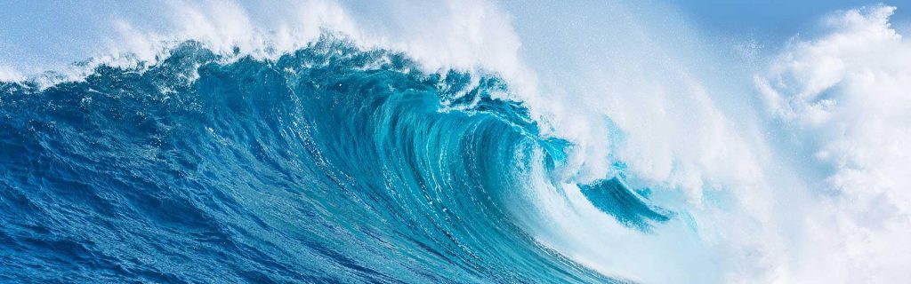 Image of an ocean wave